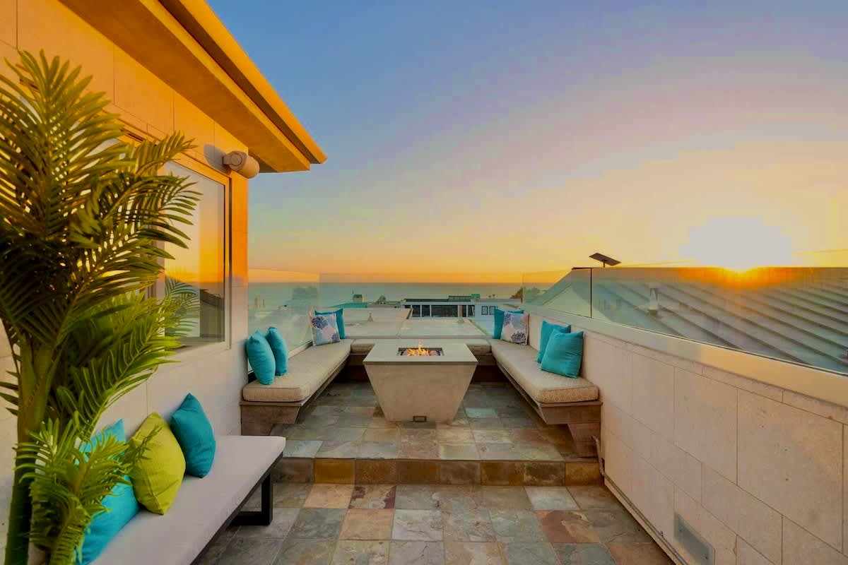 Manhattan Beach Estate in Manhattan Beach, CA